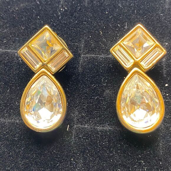 Swarovski Crystal Drop Earrings Clear Teardrop & Accent Stones Gold Tone - Picture 1 of 10